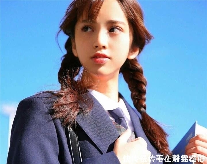 初中班主任透露:最不能忍受学生梳的3种“发型”,看到不得不管