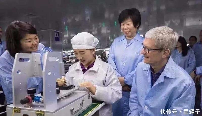 逆袭|富士康的首批打工妹之一,改行做手机数据线,逆袭赚来910亿身价