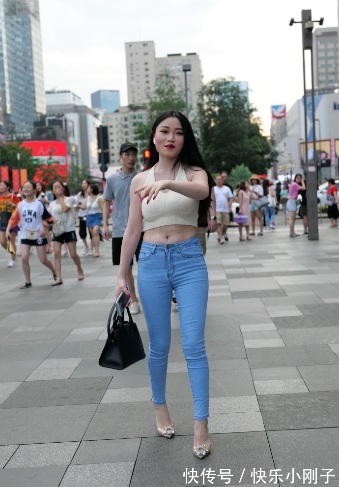 有型|微胖姐姐的秋季穿搭，清新有型，展现时尚气质