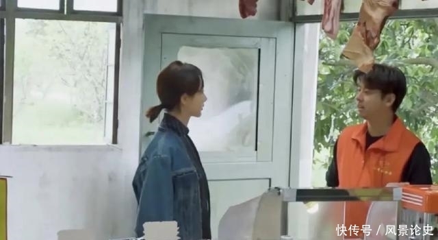 李诞|明星赊账打包10根烤肠!张一山之后,杨紫以一己之力把烤肠带红了