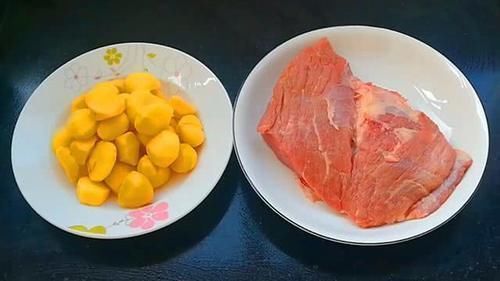 蜜汁|淮扬大厨分享“蜜汁红烧牛肉”简单好吃家常做法,加它鲜香软烂