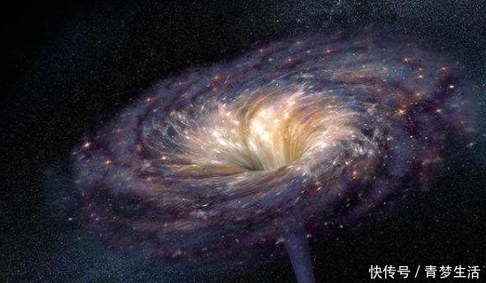 黑洞或许是时空隧道,不过人类无法去到未来,而是去往平行宇宙