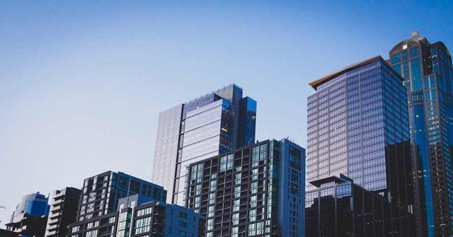 万科|郁亮:股价下跌说明工作没做好?万科掌门发声房地产该怎么看?