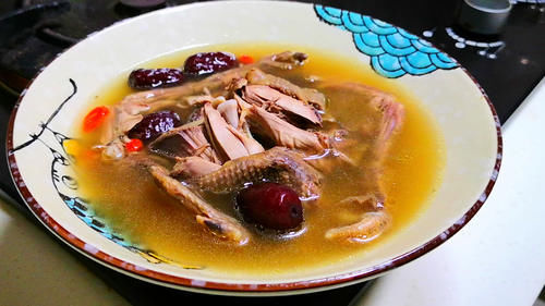 冬天，喝鸡汤羊汤不如喝这汤，营养极高，再贵也要吃，太香了！