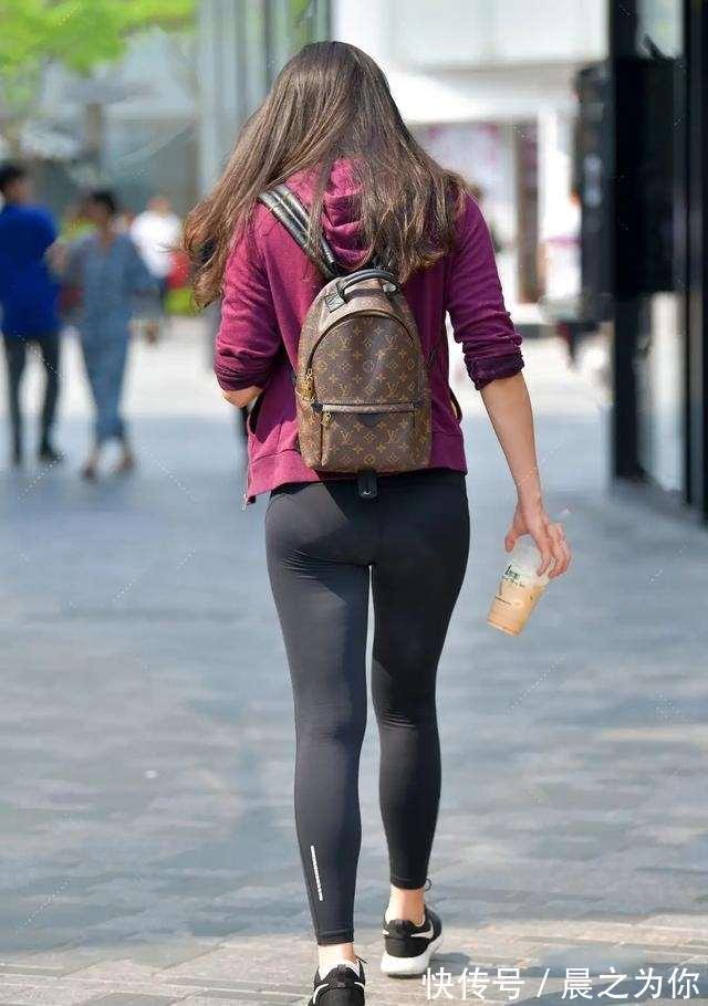 工装裤 瑜伽裤最能体现姑娘仙女般的气质，女人味儿十足，十分吸睛