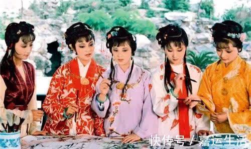 贾珍$红楼梦：贾家最大靠山不是贾元春而是她，她死后贾家从此没落