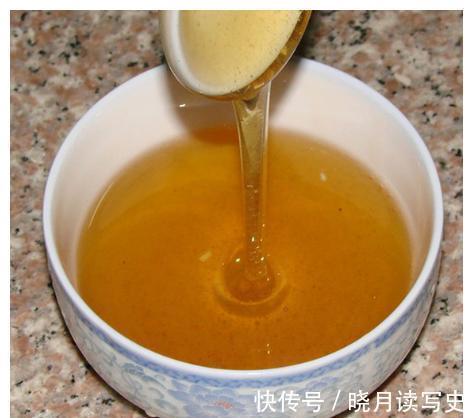 身体|医生建议，这三种辅食要少给宝宝吃，伤脾胃易积食，影响发育