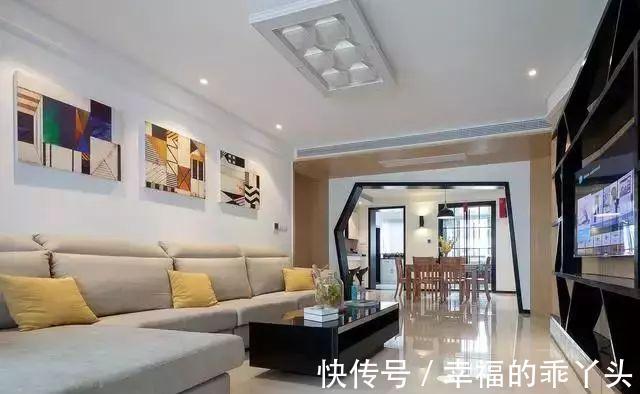 房子|朋友家的房子,一进大门客厅就这么漂亮,以后房子也要这么装