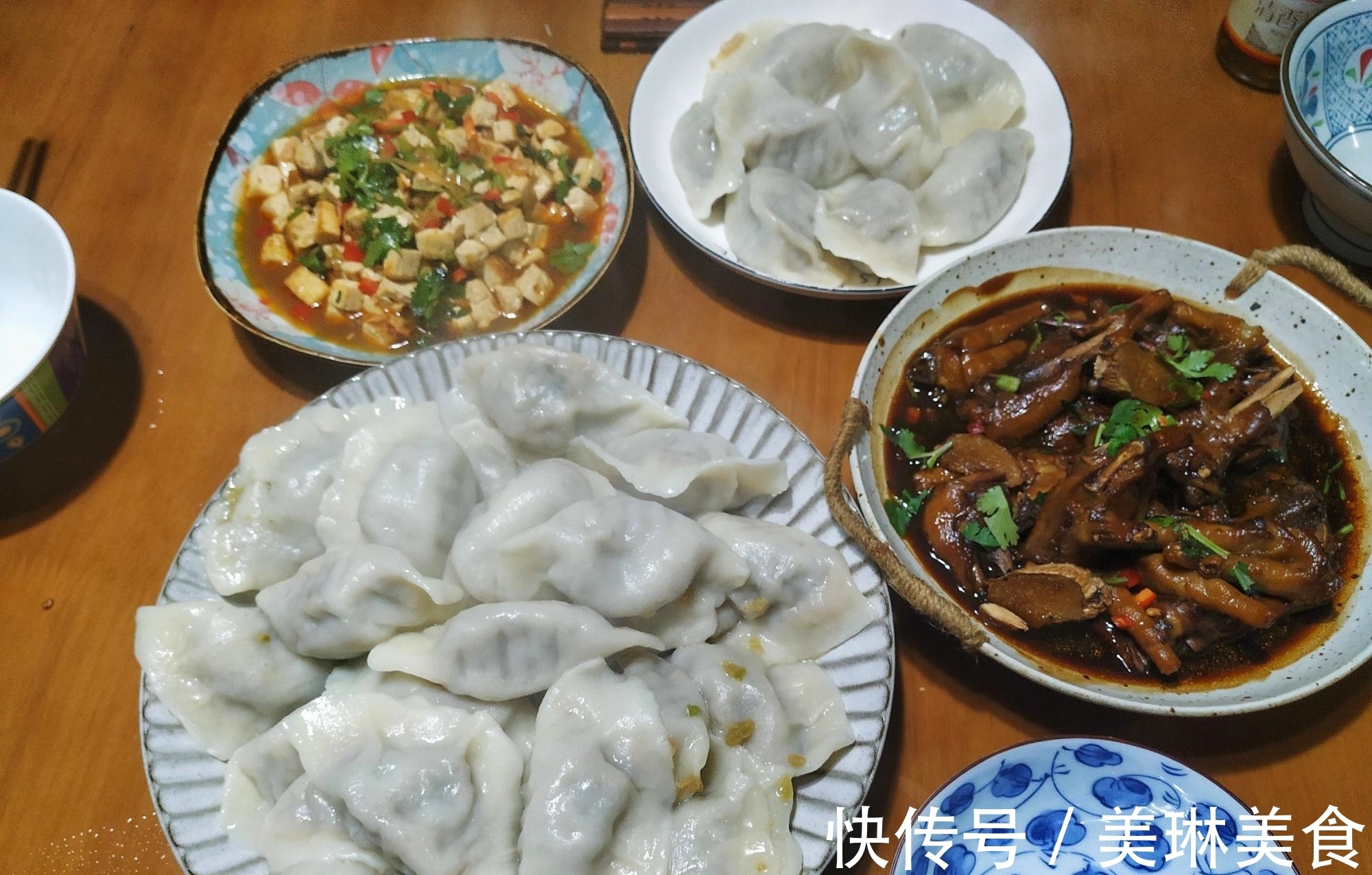 鸡爪|吃饺子搭配什么最过瘾？有人说是醋，有人说是辣椒，其实都错啦