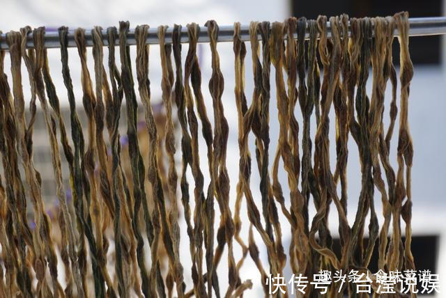 此5种蔬菜晒干后,比新鲜的还好吃,冬天炖肉很香,放一年都不坏