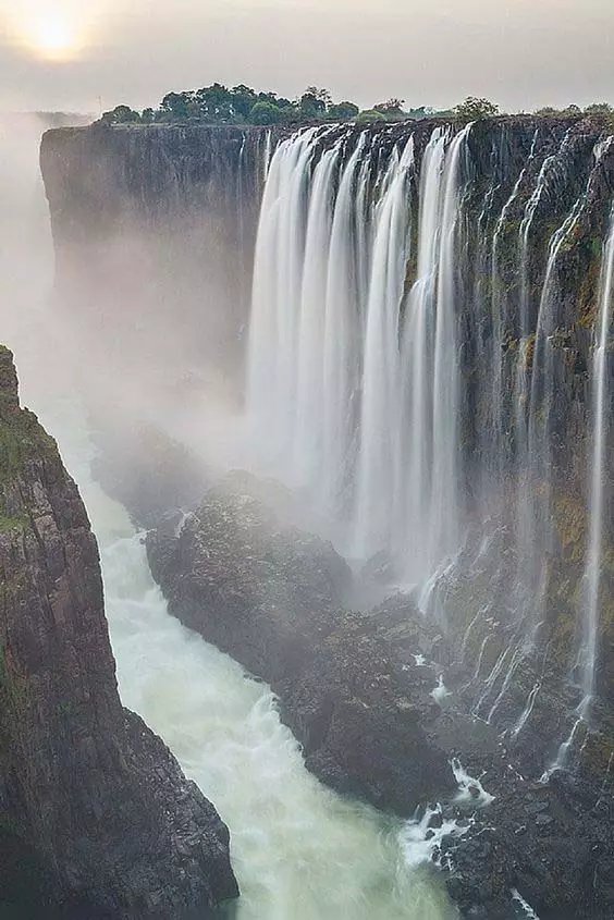 美景|维多利亚瀑布的美景，让人流连忘返