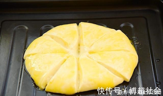 牛奶别再直接喝了，教你新吃法，好吃还软嫩香甜，孩子最爱吃