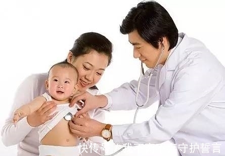 宝宝|八个月宝宝会走路,宝妈到处炫耀,朋友说有问题,检查后蒙了