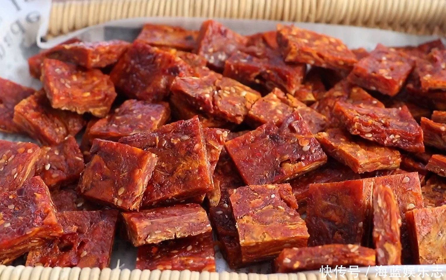 牛肉干|南瓜最新吃法,比辣条卫生,比牛肉干还有嚼劲,做法简单吃着过瘾