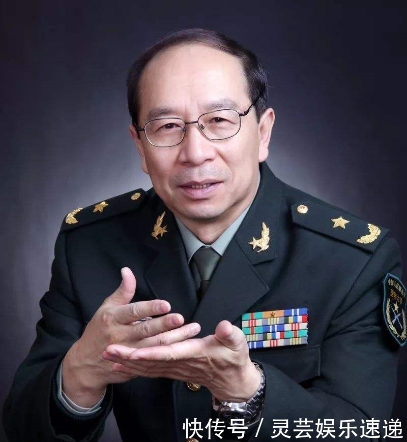 金一南|美国上校提出尖锐问题,金一南少将睿智反问,上校哑口无言