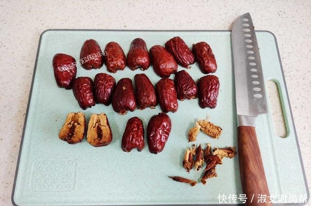 口感|从小就爱吃的大发糕,组织蓬松口感好,照着做保你内部不发粘!