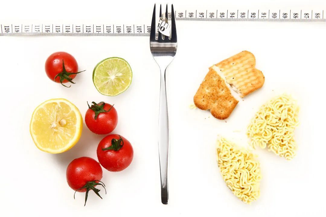 大盘子|掌握进食的心理学，让自己不知不觉就变瘦