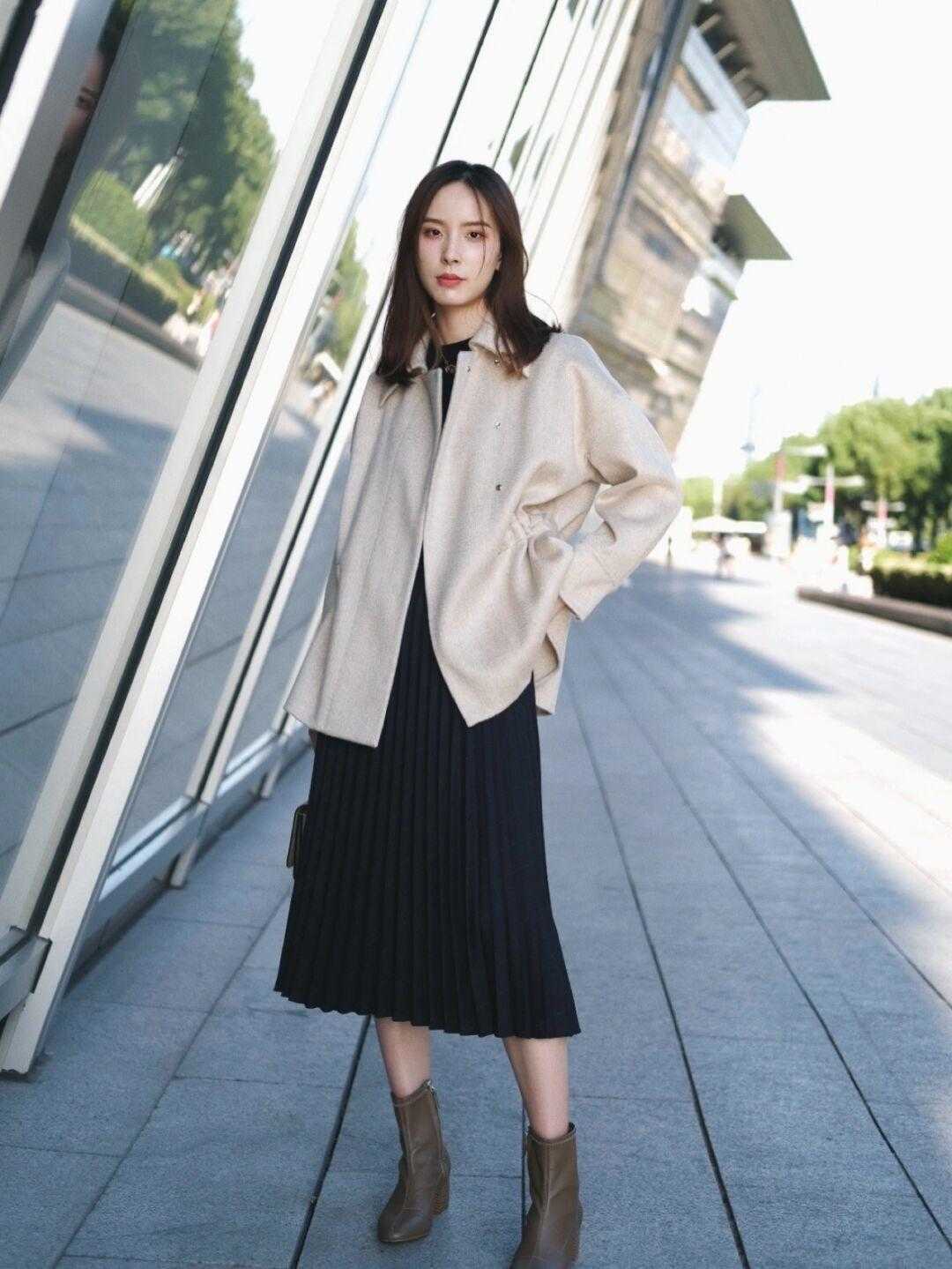 大衣 短款大衣的复古搭法,带你美出新高度