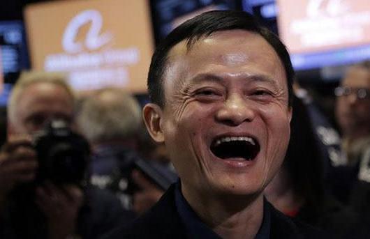 寸土寸金|马云进军房产界,首批房子已完工,这个价格你能接受吗