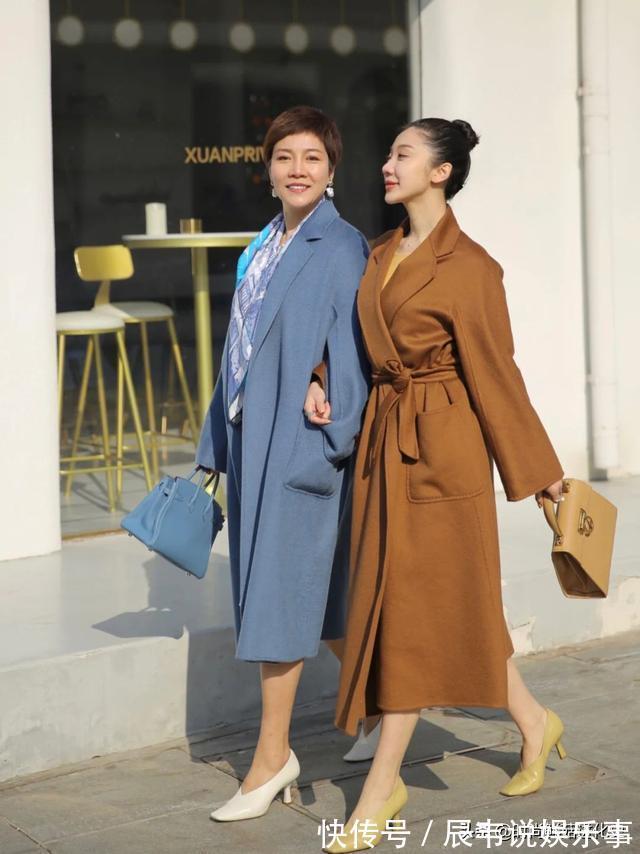 中年 今秋的外套流行“过膝不过踝”,舒适显瘦,五六十岁的女人穿太美