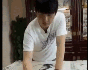 云南虫谷|我批评他，但不代表我不喜欢他