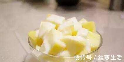 通便|酸奶加它一起吃,堪称“天然泻药”,便秘减肥的你晚上别错过