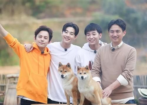 《向往的生活5》将大改，黄磊曝料厨房重任有接班者，新人小友确定要来