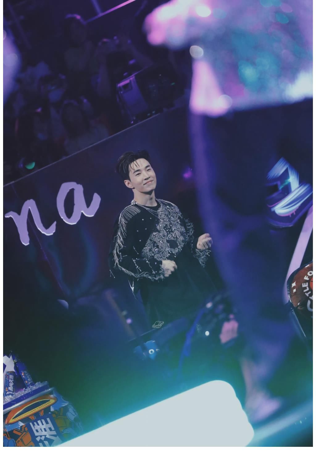 《这就是街舞4》刘宪华小提琴街舞大秀，人琴合一，利刃出鞘