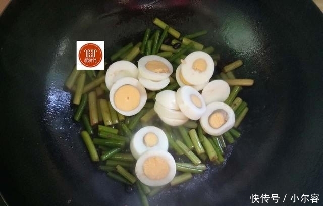 鸡蛋不一样的做法,太好吃了,你一定没试过,孩子超喜欢!