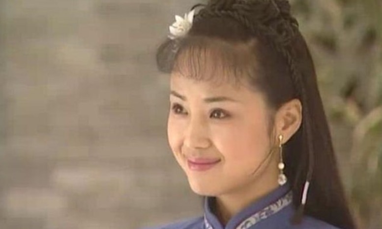 宫女|历史上最出色的一位宫女,康熙把她的坟墓建在皇墙边,陪伴自己!