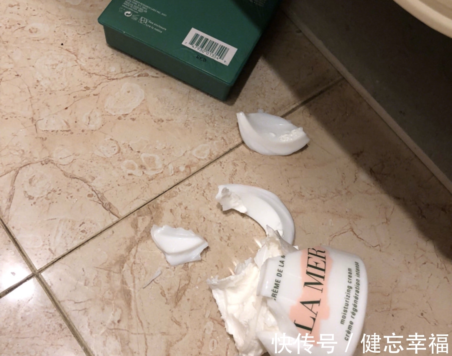 贵妇 月入过万的人都用啥护肤品?很多人都用不起,后两种也少有人知道