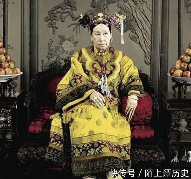 年后|慈禧的丫鬟私藏一枕头,64年后被打开,结果令人大吃一惊