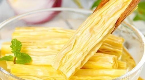 泡腐竹,不要放在水里就泡,厨师长教你一招,简单快速不夹生