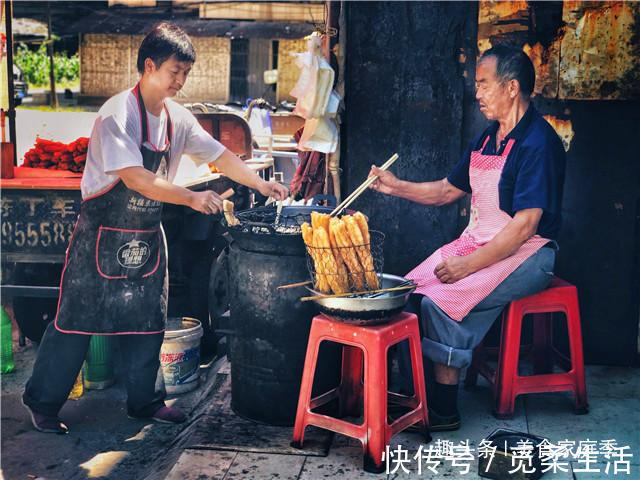 白矾|炸油条时,很多人都忽视了这一步,难怪炸出来的油条不蓬松焦脆