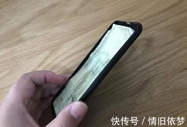 现金|为何很多人都喜欢往手机壳里塞钱？第3个原因亮了，看完默默行动