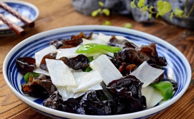 秋季|秋季进补,建议多吃这些特色食品,营养美味又便宜,你吃过几样