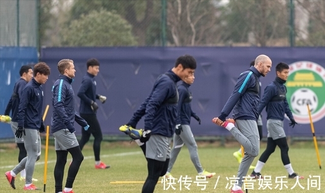 万达|不退出!中超降级队突然重启!4天后,37人强势回归+唯一国脚没走
