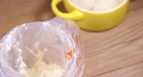 山药|南瓜粥宝宝吃腻了？新做法蒸一蒸就出锅，香甜助消化，辅食首选