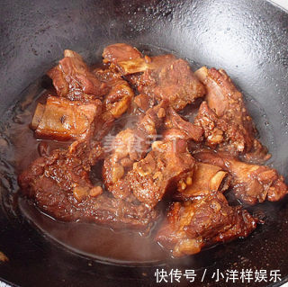 大排骨|最新酱烧大排骨，简单粗暴，好吃到爆，连不爱吃肉的女儿也爱吃呵