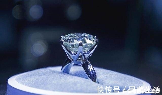 钻石|来看看女人都应该拥有的几大珠宝首饰,你入手几件了?
