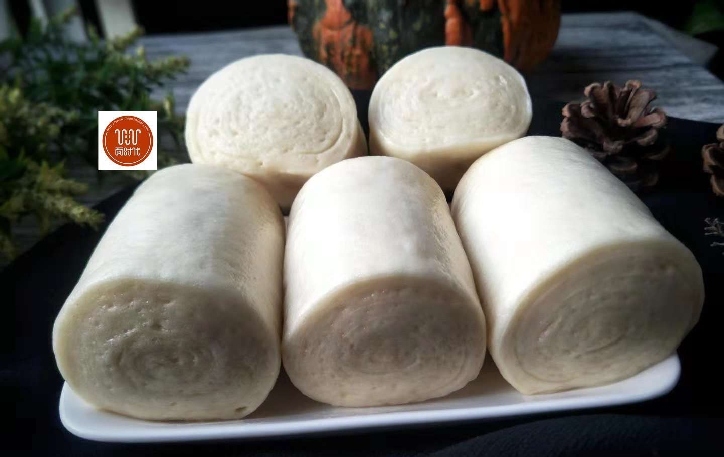 蒸馒头不用提前发面了,只需10分钟,不回缩不塌陷,方便还快捷!