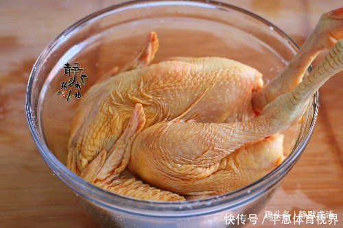 停不下来|懒人版电饭煲焗鸡,香嫩多汁,做法简单,好吃到停不下来!