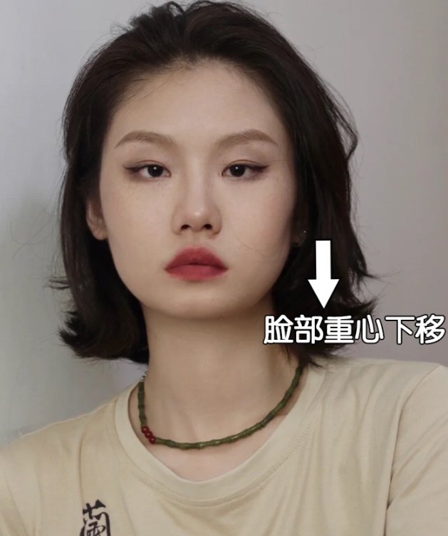 卷发|女生最显脸大的3种发型，千万别剪