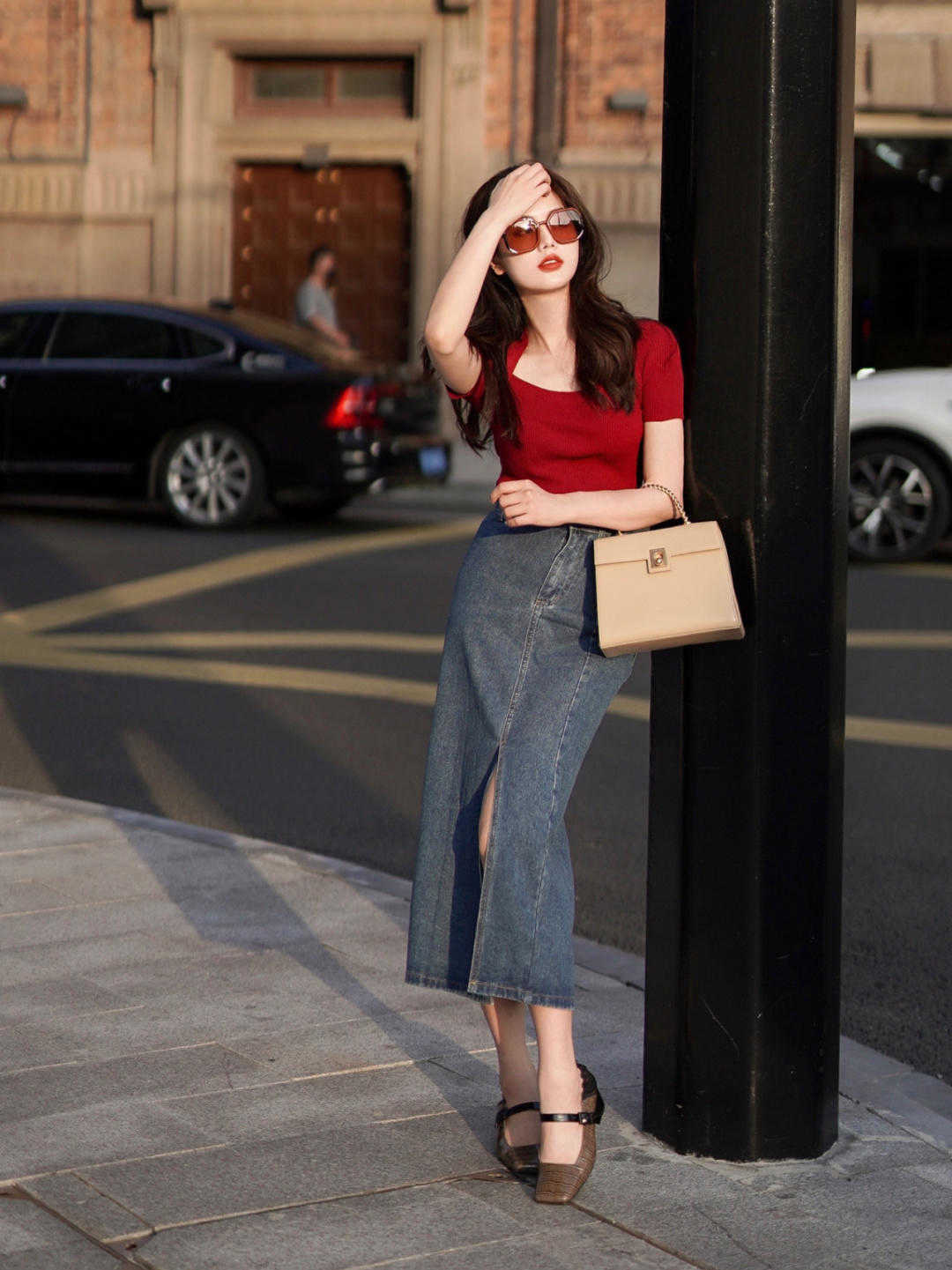 夏季|多雨的夏季,正是穿夏装的最佳时期,这样搭配,才显得高级时髦