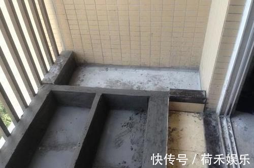 在阳台上砌个鱼池,成本只花200元,亲戚朋友们都眼红了