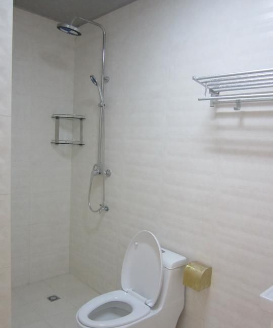 装修|没钱只能刷白墙,88平简单装修只花6万,邻居都说不相信!