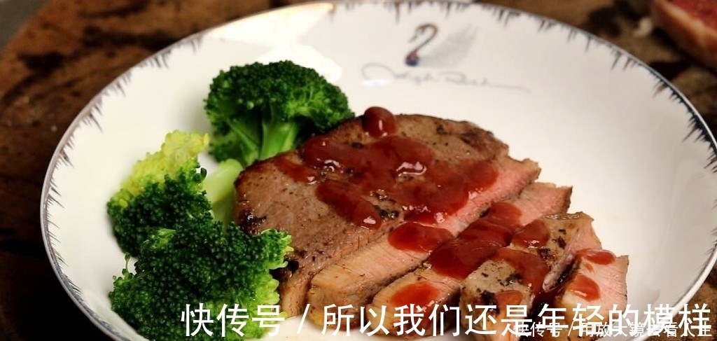肉质|买牛排时,无论什么牌子,只要包装上有“这行字”,都是合成牛排