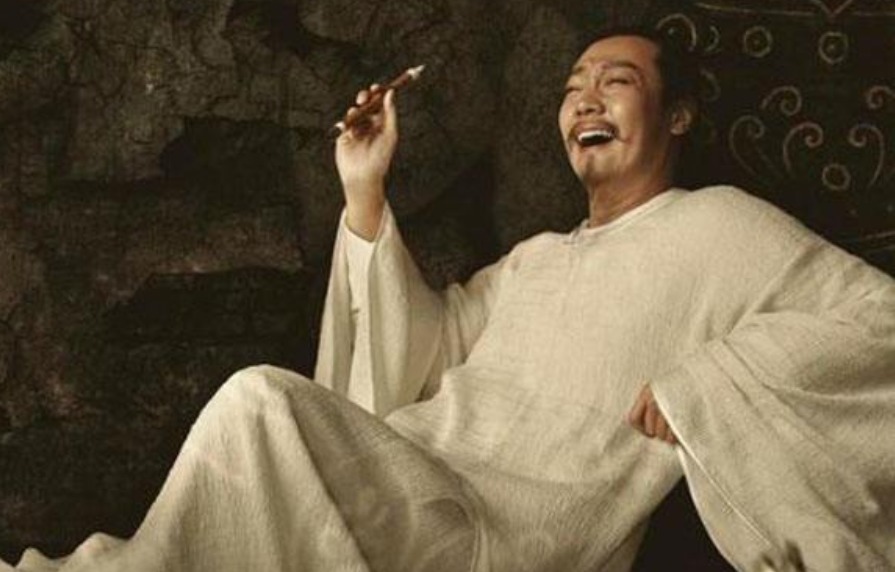 游山玩水|李白一辈子没怎么工作过,整日游山玩水,他的经济来源从哪来