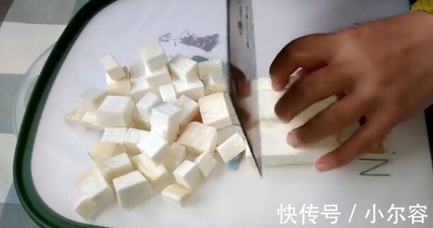 杏鲍菇|一道非常好吃又下饭的家常素菜，简单易做，鲜嫩多汁，营养又丰富