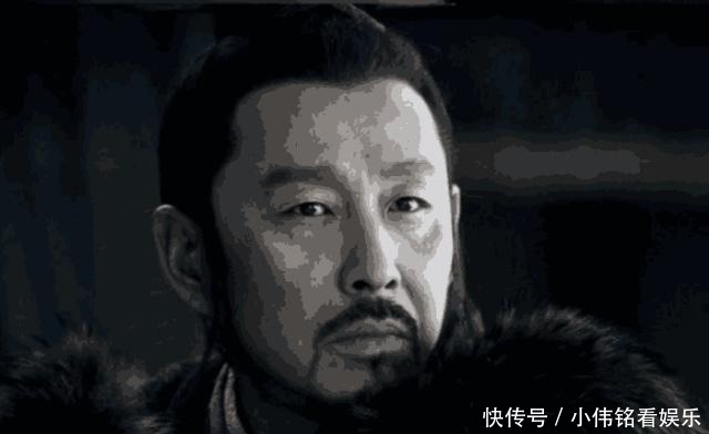 对自己家人的敬称